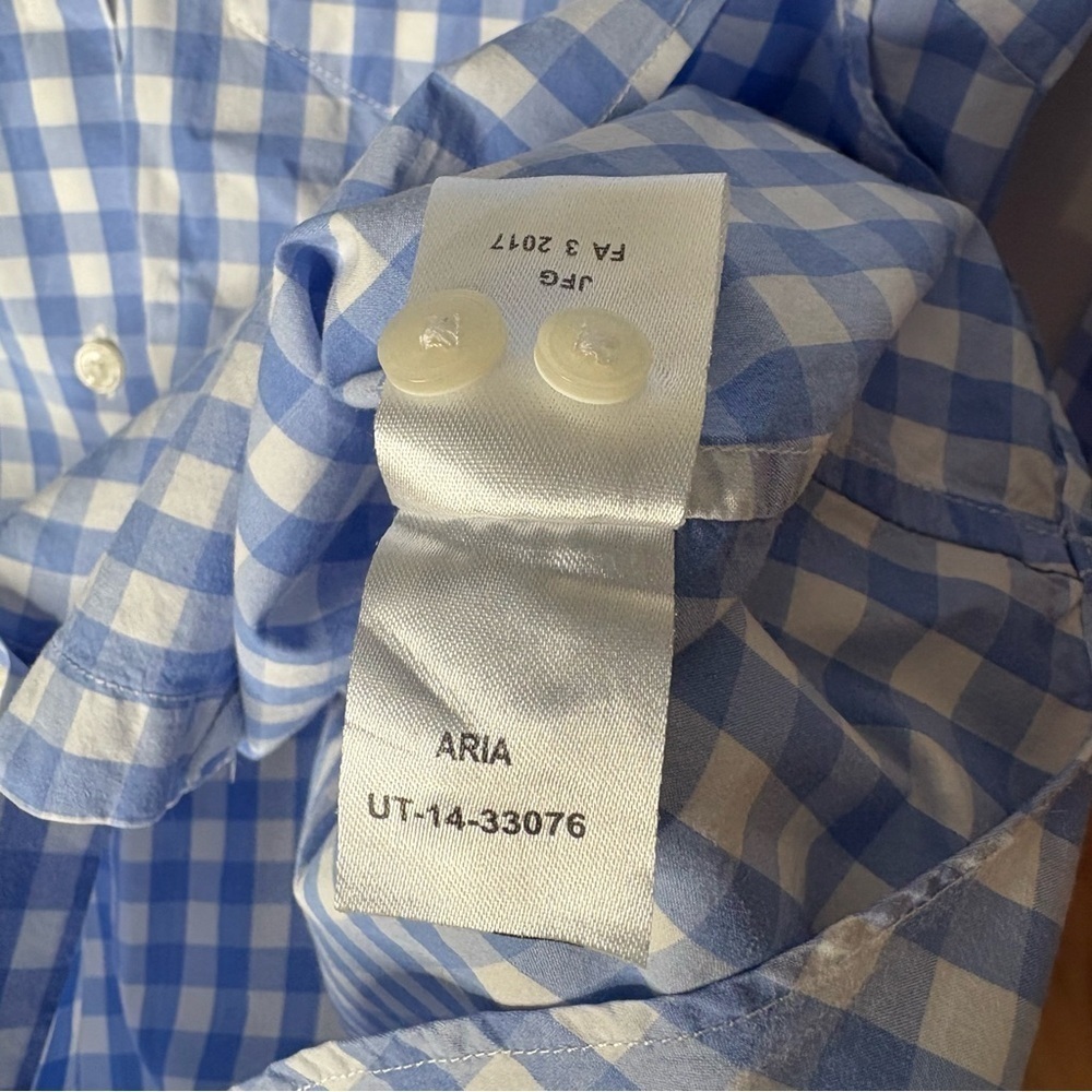 UNTUCKit Aria Light Blue & White Gingham Button-Up Women Top Career Work Size 4 - Picture 10 of 11
